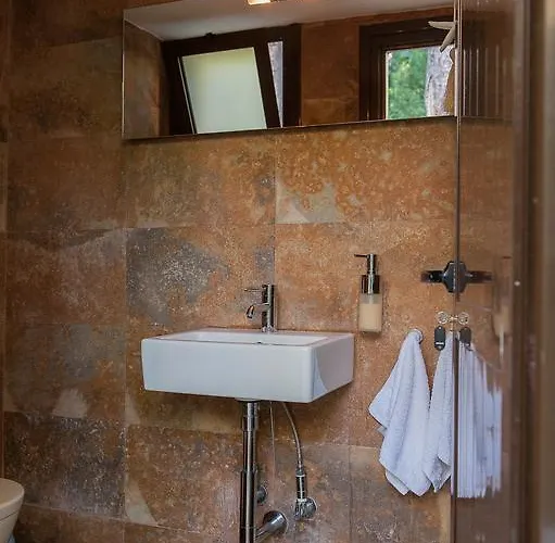 Naftilos Sani With Private Pool 度假居 *