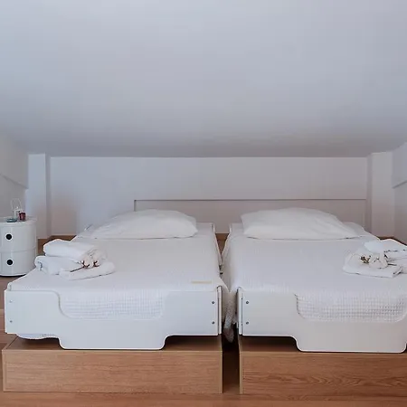 Naftilos Sani With Private Pool *