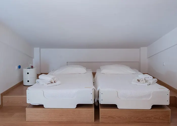 Naftilos Sani With Private Pool *